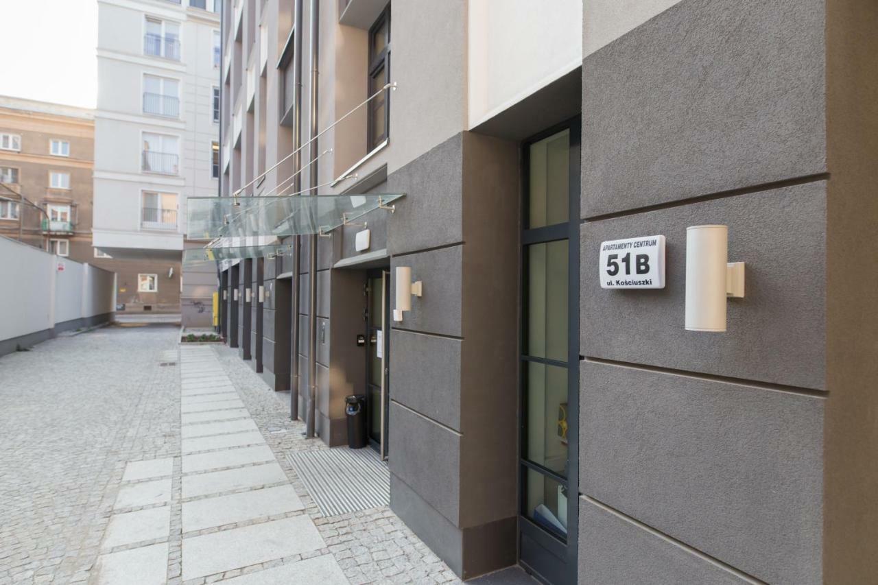 Goldeneye Apartment Center Wroclaw Ngoại thất bức ảnh