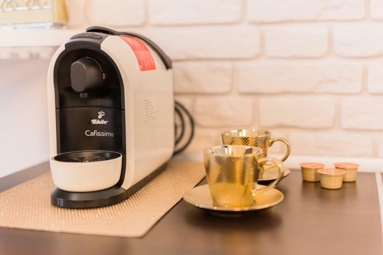 Goldeneye Apartment Center Wroclaw Ngoại thất bức ảnh