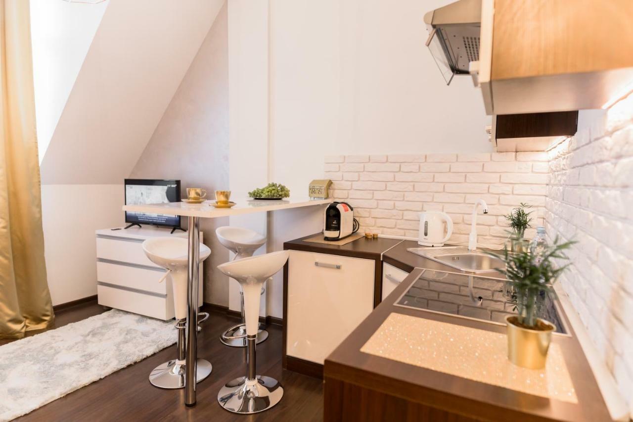 Goldeneye Apartment Center Wroclaw Ngoại thất bức ảnh
